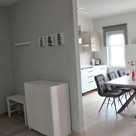 Zuzic Apartment Porec