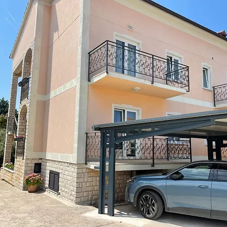 Zuzic * Poreč